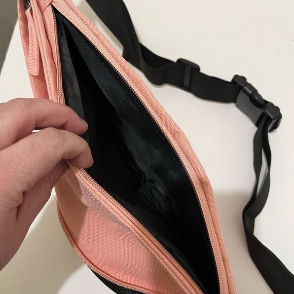 Nike Air Max Heritage Light Pink Logo Swoosh Spellout Fanny Belt Sling Bag NEW - Picture 6 of 11